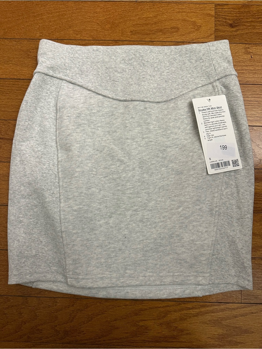 Lululemon Scuba HR Mini Skirt Heathered Grey
NWT